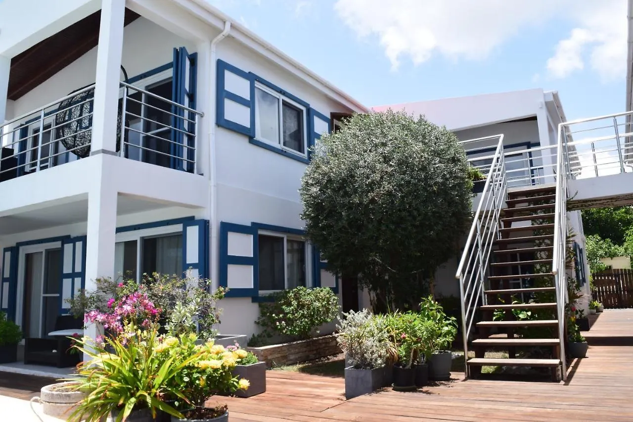 Tradewinds Apartments Simpson Bay