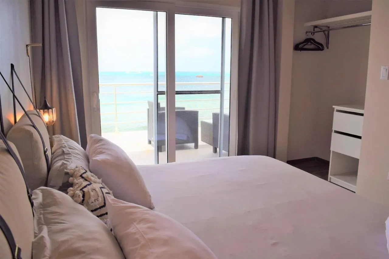 Tradewinds Apartments Simpson Bay