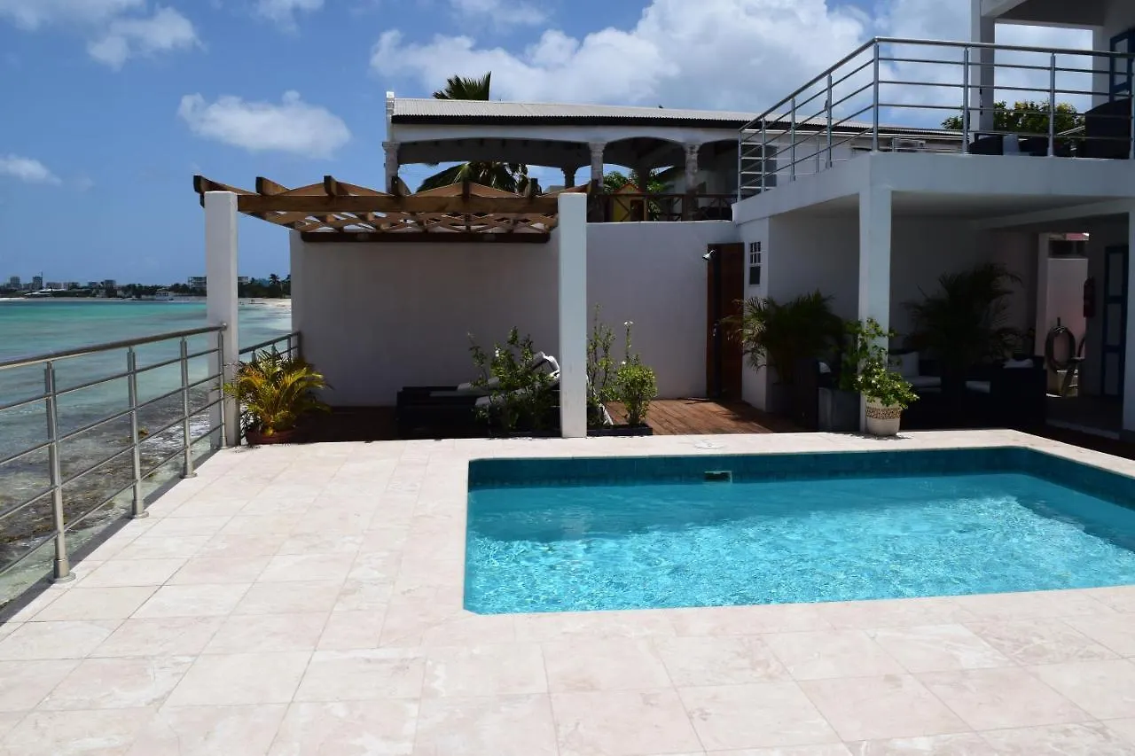 Tradewinds Apartments Simpson Bay