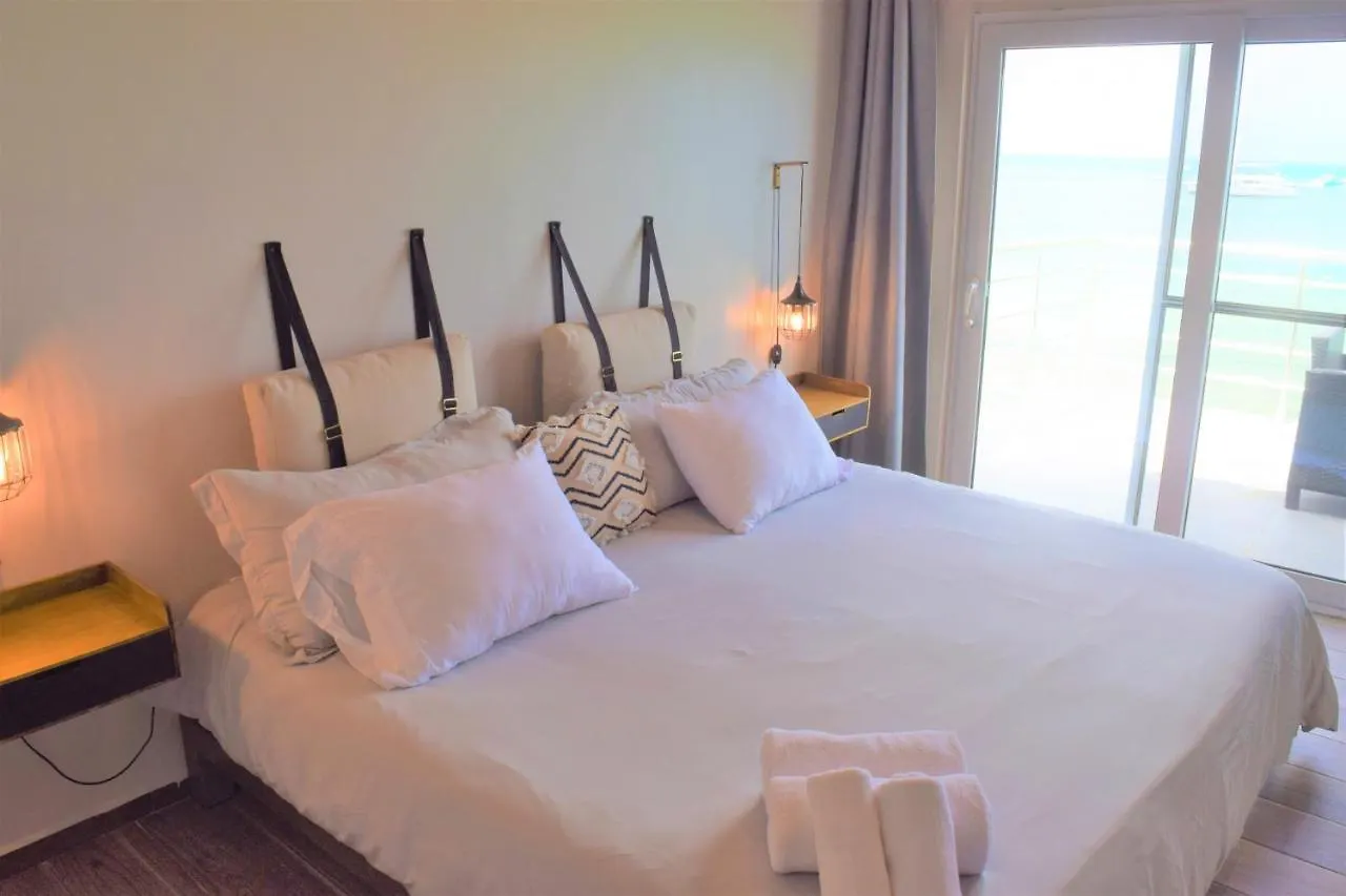 Tradewinds Apartments Simpson Bay