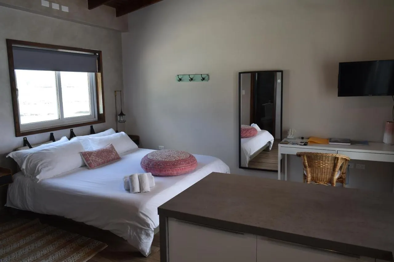Tradewinds Apartments Simpson Bay