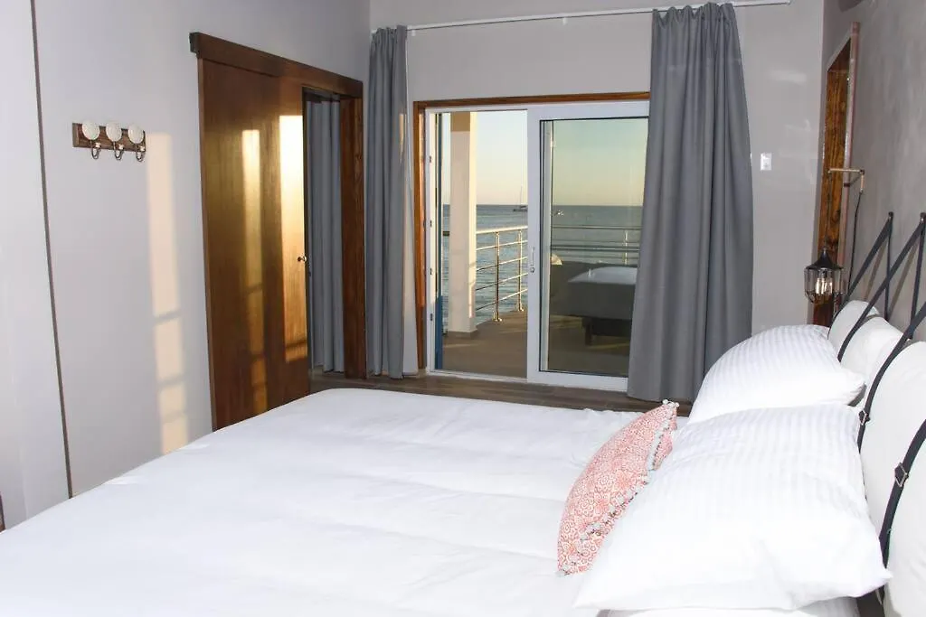 Tradewinds Apartments Simpson Bay