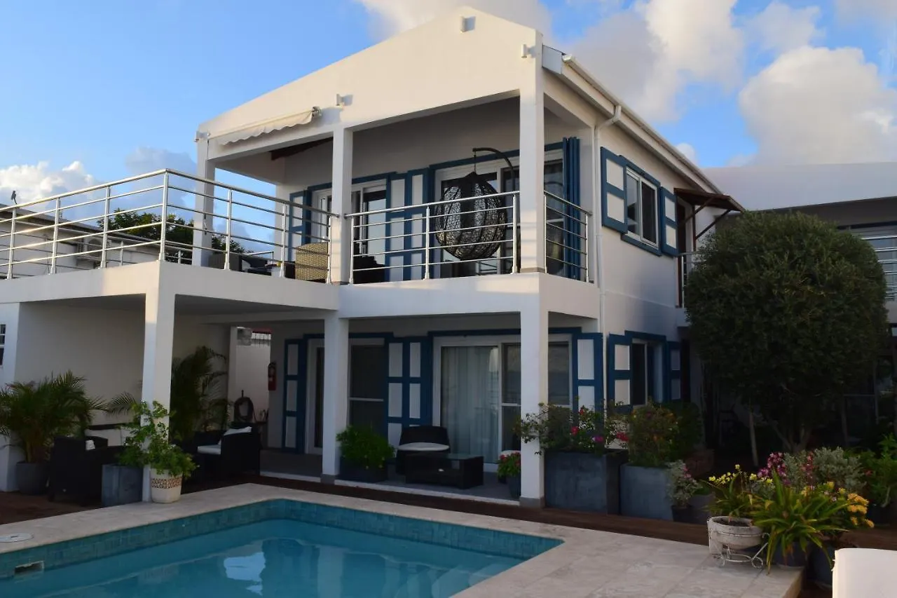 Tradewinds Apartments Simpson Bay
