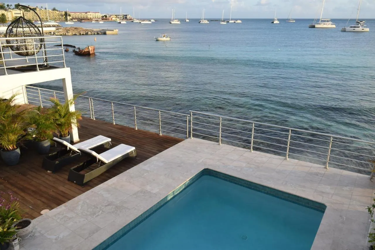 Tradewinds Apartments Simpson Bay